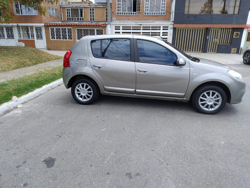 Renault Sandero Automtic