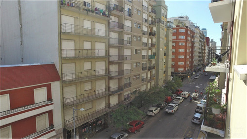 3 Ambientes A La Calle En Venta - Ref: 1306
