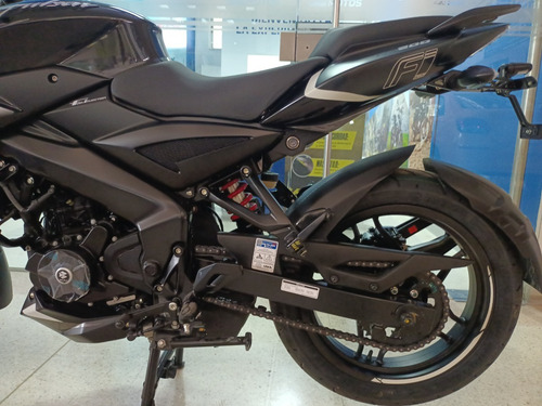 Imagen 2 de 21 de Pulsar Ns 200 Fi Cali