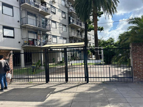 Departamento 4 Amb Con Balcon En Barrio Cerrado - Ciudadela