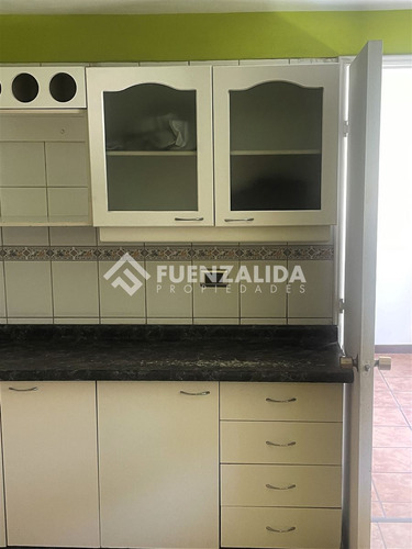 Casa Familiar En Venta De 4d 4b En Ciudad Satelite Maipú