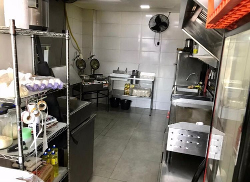 Imagem 4 de 5 de Vendo Hamburgueria E Frango Frito