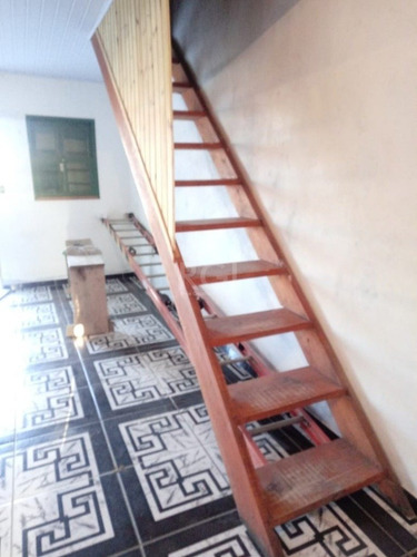 Casa Em Parque Dos Pinos Com 4 Dormitórios - Sc12388