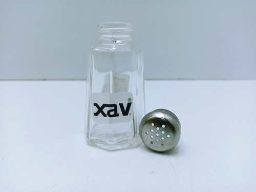 Imagen 3 de 5 de Salero Pimentero Dispensador Vidrio 2oz Winco M. 8394 Xavi
