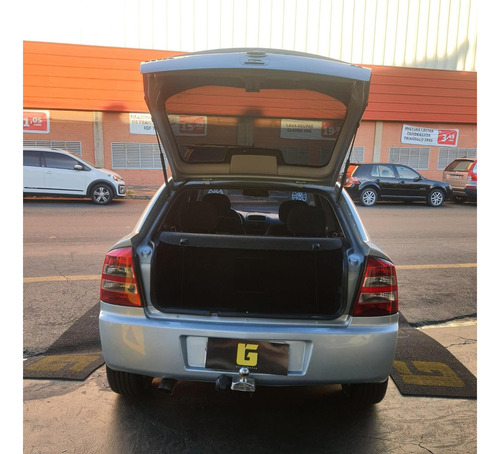 Chevrolet Astra M/ HB 4P ADVANTAGE