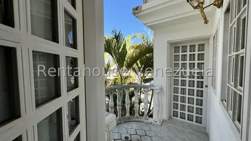 Casas En Venta Mls #25-7625