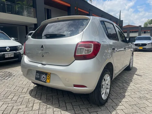 Renault Sandero 1.6 Authentique / Life