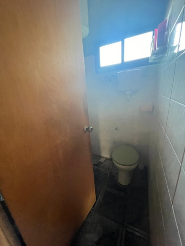 Casa De Dos Dormitorios En Balneario Los Pinos 2