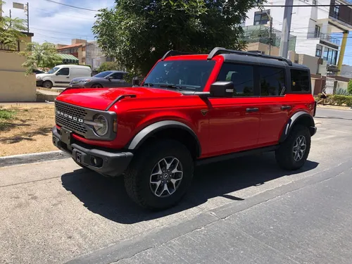 Ford Bronco 2.7 Badlands 5p At