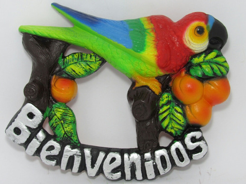 Guacamaya De Cerezas Figura  Para Colgar ( Yeso Ceramico)