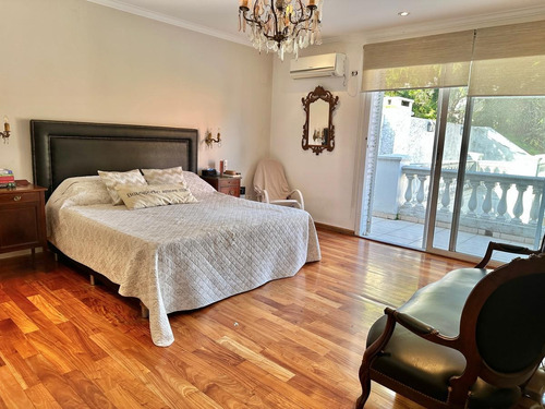 Imagen 22 de 30 de Espectacular Casa Con Todas Las Comodidades Sobre Imponente Lote De 611m2 En Acassuso.