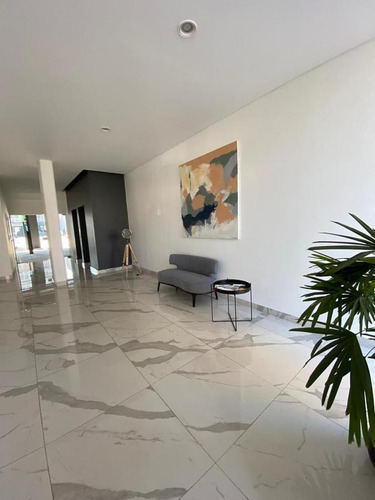 Imagen 4 de 10 de Departamento En Tigre Av Cazon Al 1500