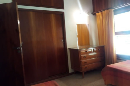 Imagen 21 de 30 de Importante Chalet En Dos Niveles Ubicado En Zona Norte Muy Luminoso