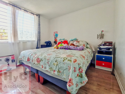 Primer Piso 73m2 Metro Carlos Valdovino