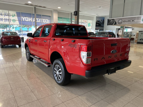 Imagen 8 de 15 de Ford Ranger 2019 2.5 Xl Cabina Doble Mt 4x4