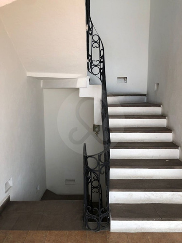 Casa En Venta En Lomas De Bezares