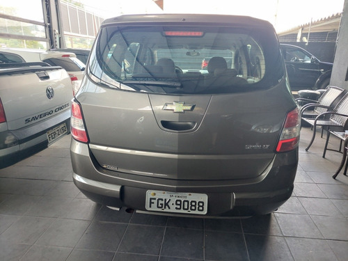 Imagem 6 de 14 de Chevrolet Spin 2013 1.8 Lt 5l 5p