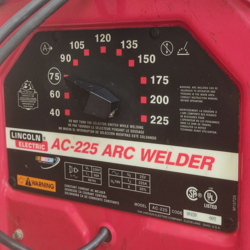 Maquina De Soldar Lincoln Electric Ac-225 Arc Welder