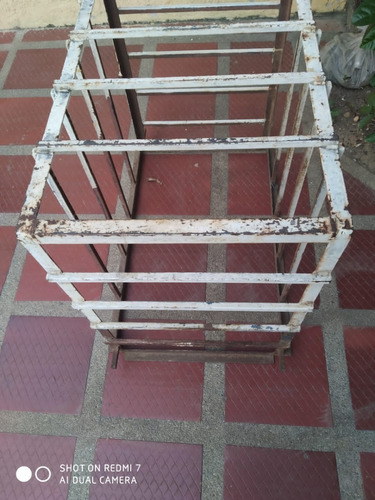 Reja De Seguridad Artesanal Para Aire Acondicionado (Usado)