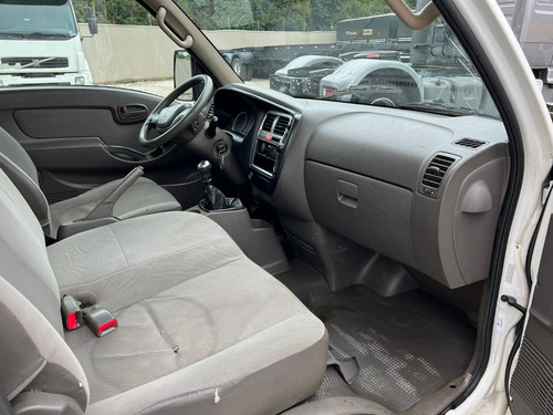 Imagem 8 de 15 de Hyundai Hr 2.5 Ano 2016