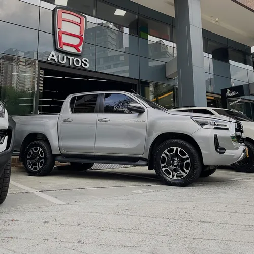 Toyota Hilux 2.8 Srx Diésel 4X4 Aut