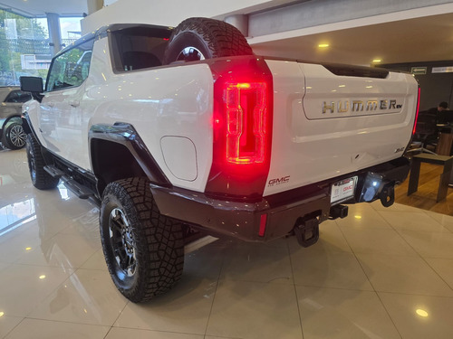 GMC Hummer EV PICKUP DEMO