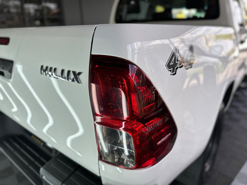 Toyota Hilux Cdlowm4fd 2023