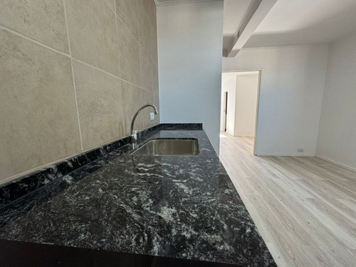 Venta Departamento 1 Dormitorio Barrio Martín Rosario