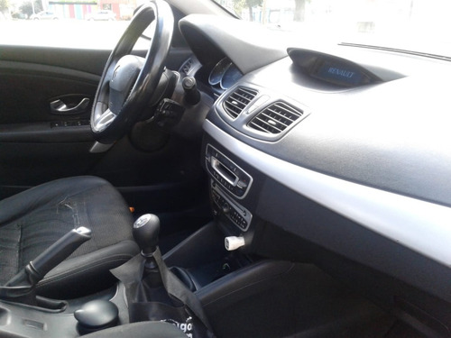 Imagen 7 de 11 de Renault Fluence Luxe 2.0