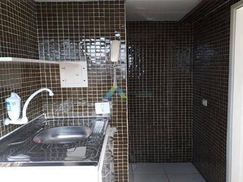 Imagem 10 de 11 de Otima Oportunidade Kitnet Com Localização Entre Estação Do Metro Paraíso E Ana Rosa Com Ótimo Valor E Localização. - Kn0008