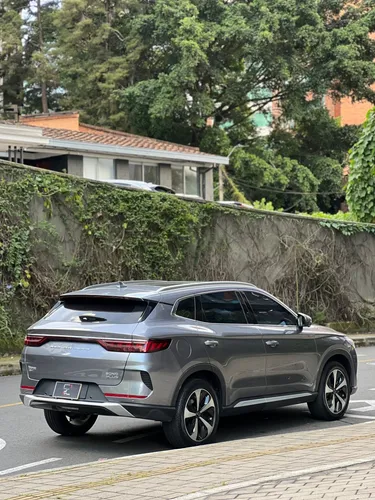 BYD Song Plus 1.5 Dm-I Gl