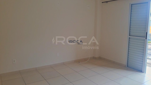Venda De Apartamentos / Padrão Na Cidade De São Carlos 23669