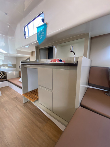 Lancha Triton Flyer 38 Ht Zero A Pronta Entrega