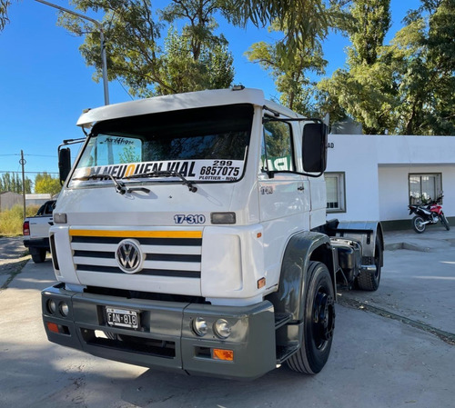 Volkswagen 17310 2005 Tractor Con Equipo Hidráulico Nqnmaq