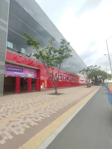 Arriendo Local Metrópolis (af-4954).