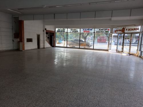 Imagen 5 de 10 de Local En Alquiler En Belén De Escobar