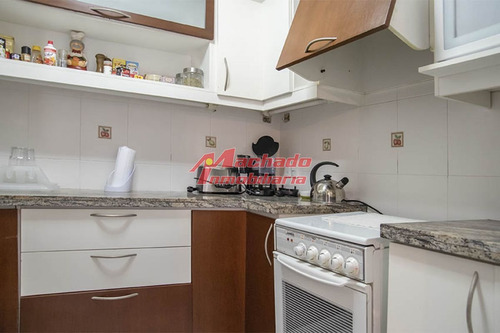 Imagen 11 de 15 de Venta De Apartamento En Peninsula A Mts De La Plaza