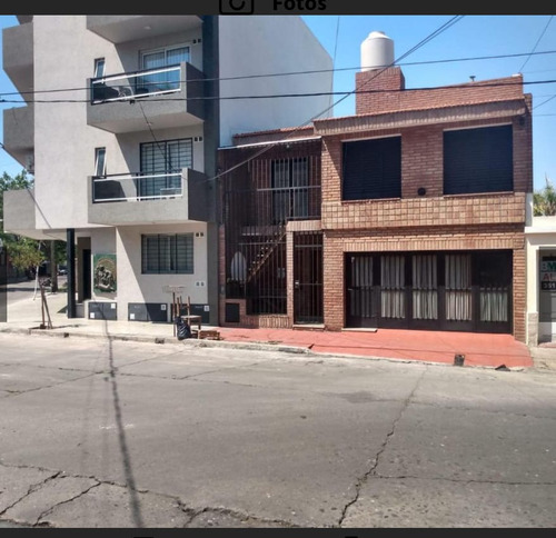 Casa Venta Barrio General Paz Amoblada