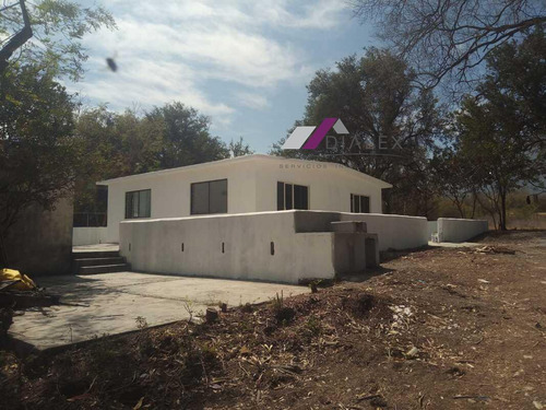 Terreno De 8,302 En Venta, San Roque En Limites Guadalupe Y Juarez. Ideal Para Quinta