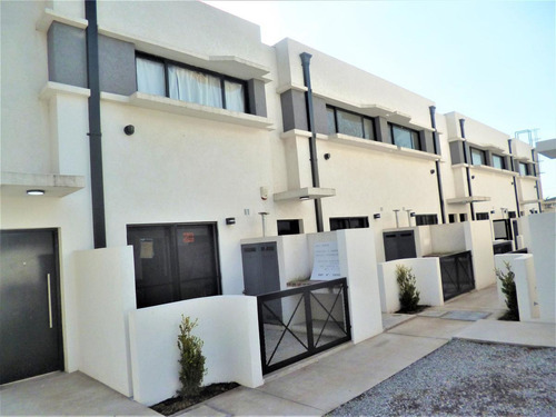Imagen 12 de 16 de Venta Depto 2 Amb Duplex Cochera Y Parrilla - Paso Del Rey