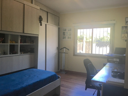 Casa En Venta En Pinares En Excelente Lugar Próximo A Todo !
