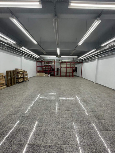Venta Oficina De 845m2 Paternal Ideal Fabrica