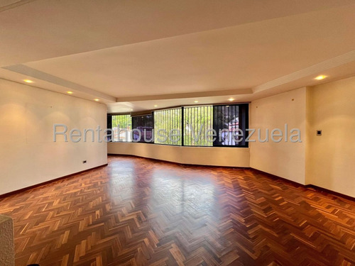 Amplio Apartamento En Venta En La Florida, Caracas 25-15909