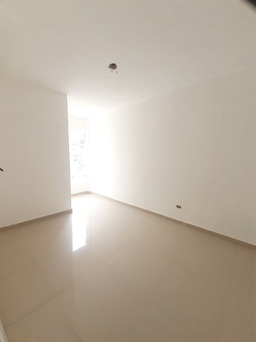 Imagen 5 de 17 de José Herrera Vende Town House En Obra Blanca, Las Riadas Vilas De San Diego. Con Pozo Y Gas Directo