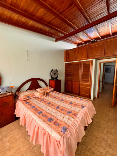 Casa + Terreno En Venta Arjona Mg252