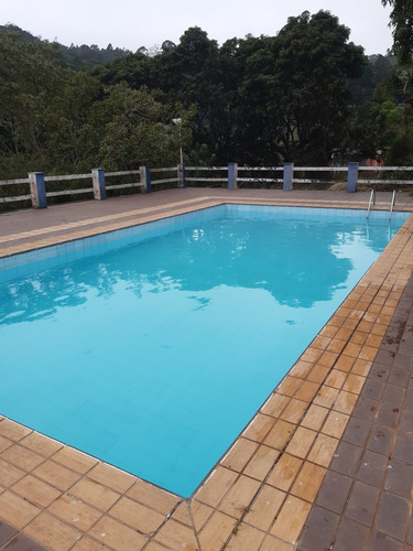Disponível Para Finais De Semana Em Mairiporã