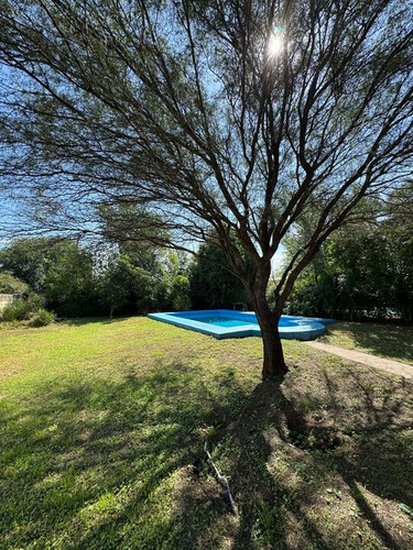 Venta Casa En Arguello. Pileta. Quincho. 3 Dormitorios