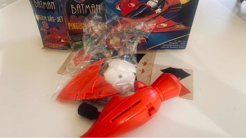 Brinquedo Estrela Batman Pinguim Gas Jet