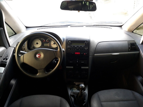 Fiat Idea 2010 1.4 Elx Flex 5p