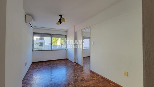 Apartamento En Alquiler De 1 Dormitorio En La Blanqueada (ref: Ast-1572)